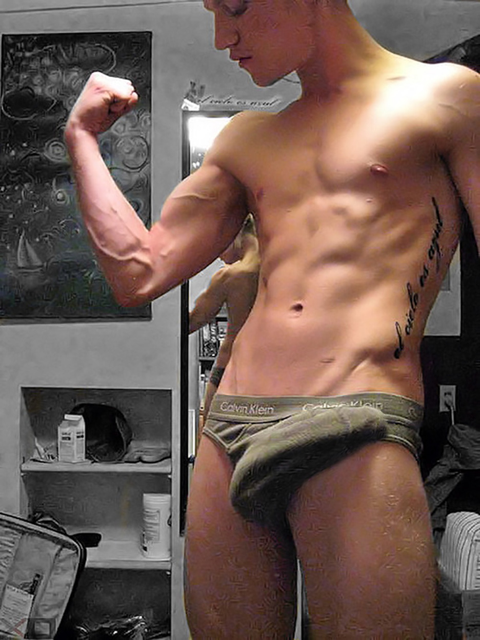 Nice bulge