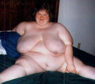 What a CUTIE. Her body? OMG! so perfect!!