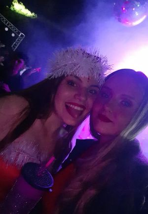 1 or 2 ? And for what ? ♡