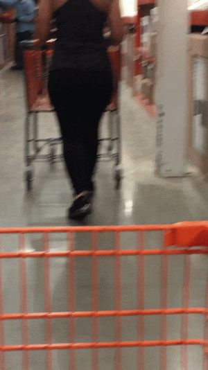 amateur ass shopping