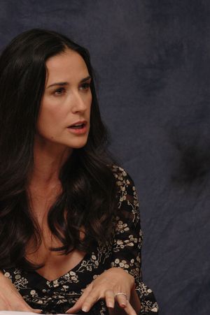 A man's dream woman back then.