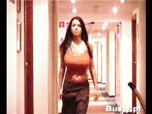 Ewa Sonnet; Fully qualified to cause fender-benders. -Hk