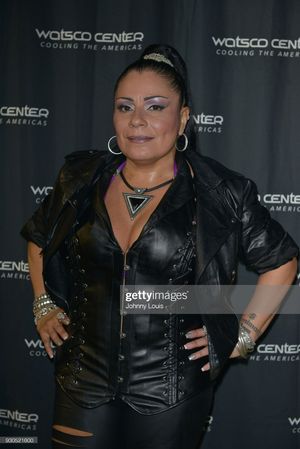 Lisa Velez can sure turn up a jam.