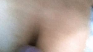 Cumshot on her back with cock between butt cheeks