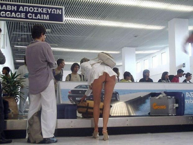 luggage upskirt