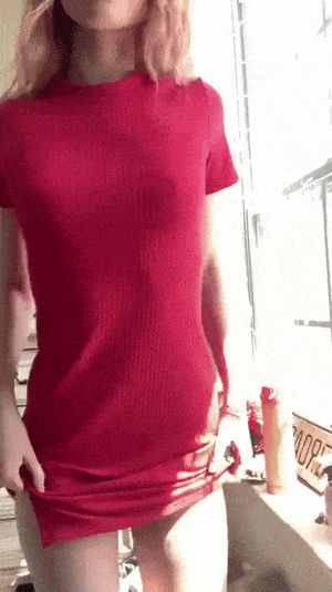 Petite little pussy flasher