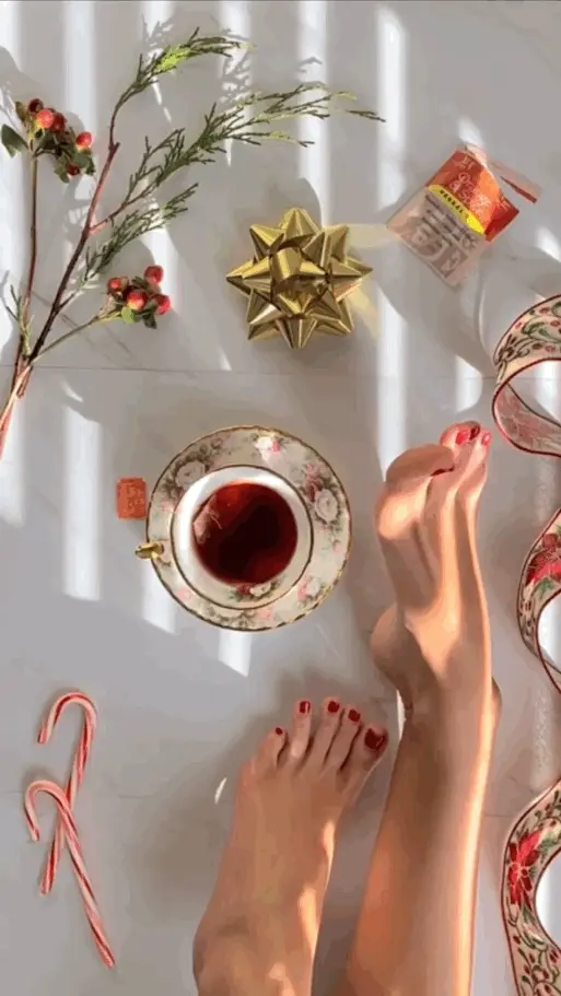 Christmas feet