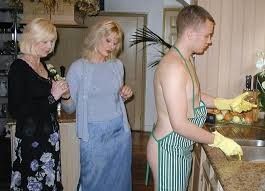 Wife makes naked husband clean for visitors
