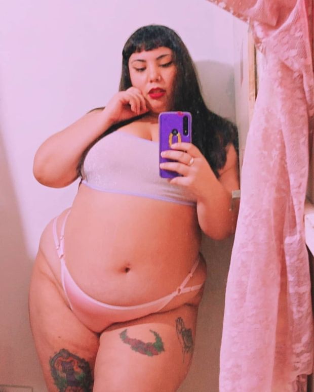 BBW selfie