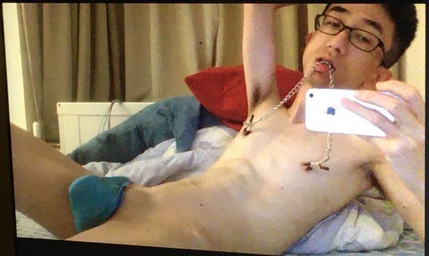 Slutty btm like huge dick