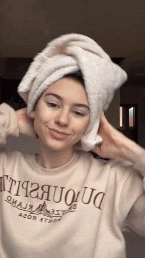 Vittoria Milanese gets changed