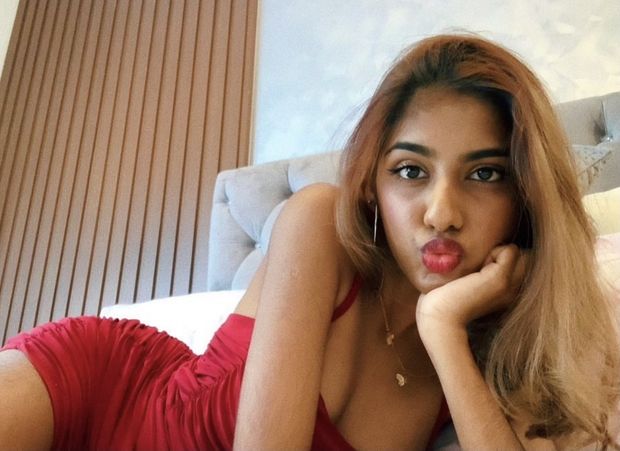 kiss me