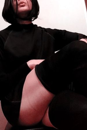 Lips for big hard dicks