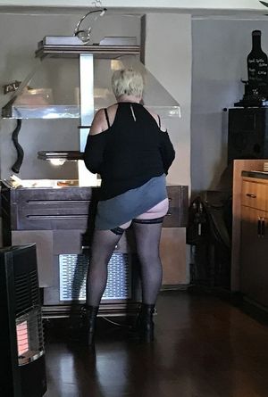 wife flashing public without panties