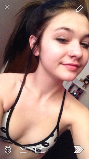 Love my hand in that bikni