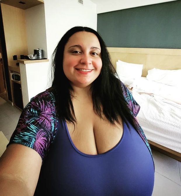 Ana Cruse