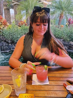 Dinner date with cougar