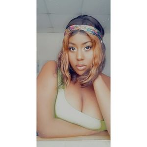 My name is Mercedes. Hope you cum alot on me