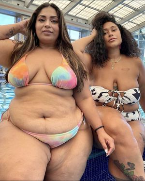 bbw bikini