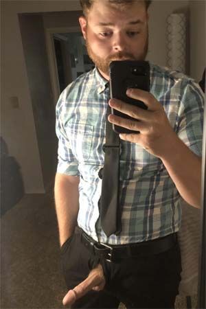 Let this chubby dominant bottom guide you to sex heaven - Council Bluffs NB