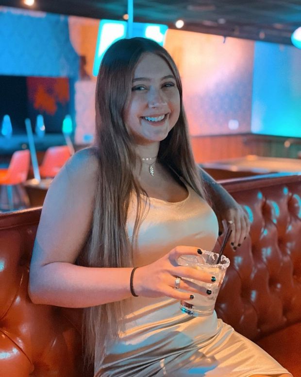 love to cover those tits in cum