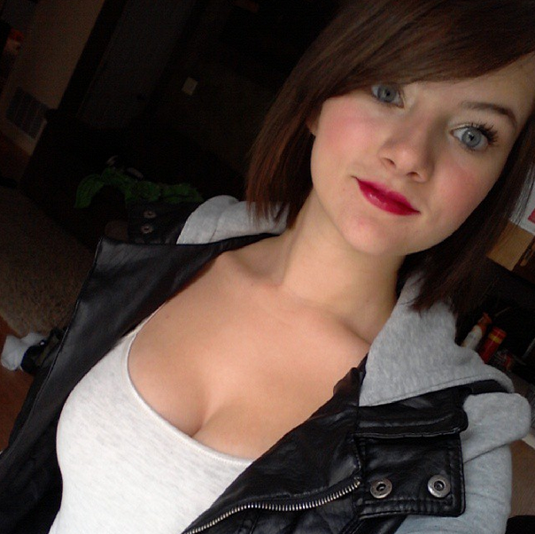 busty teen selfie
