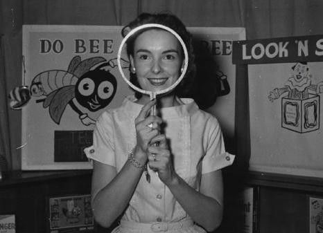 Romper-Room Lady, "All Do Bees, Bee a gurl and a fag!"