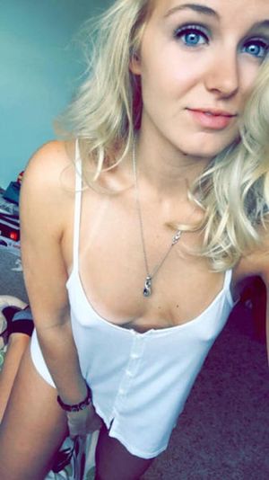 sem sutiã! | no bra