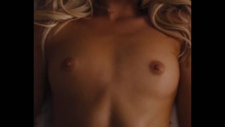 Margot Robbie Tits