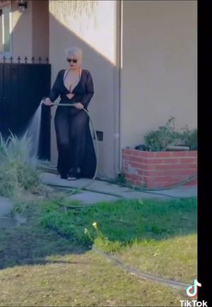 Thirsty MILF next door