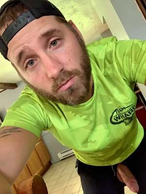 Fisherman on the hook in Pensacola - Florida wanna fuck raw