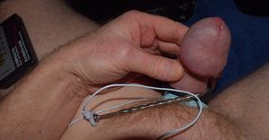 SMC33..EStim Sounding Precum