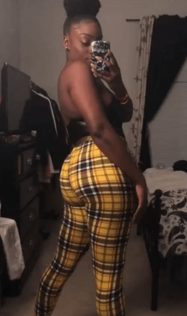 Astoldbyallie booty flex