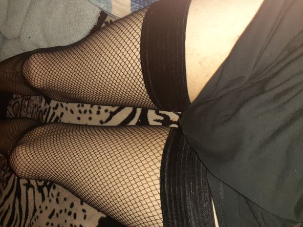 Skinny sissy legs
