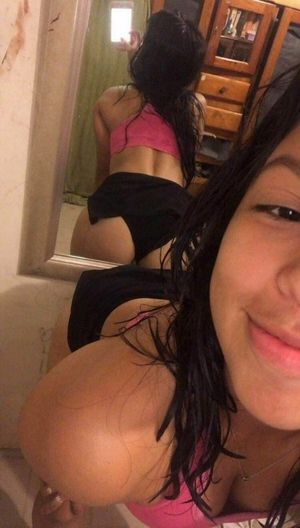 Nena linda y cachonda