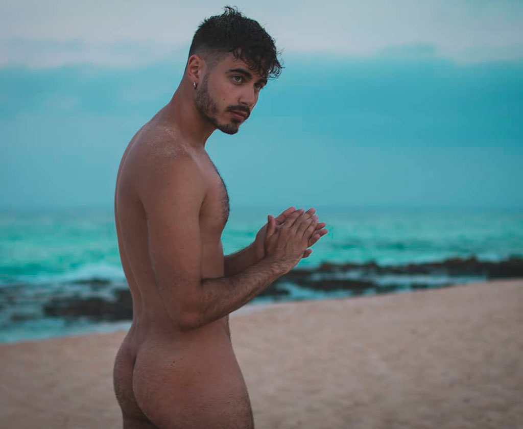 FrewTwoJ desnudo