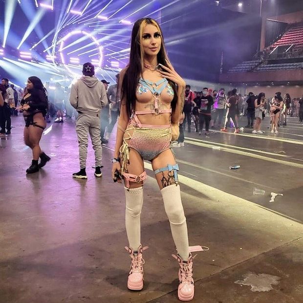 Festival Slut