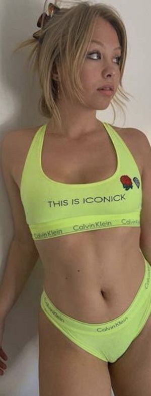 Olivia Deeble Australian actress