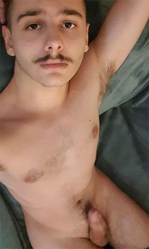 Twink into odours and smelly armpits wanna have some hot gay kinky sex in Covington KC