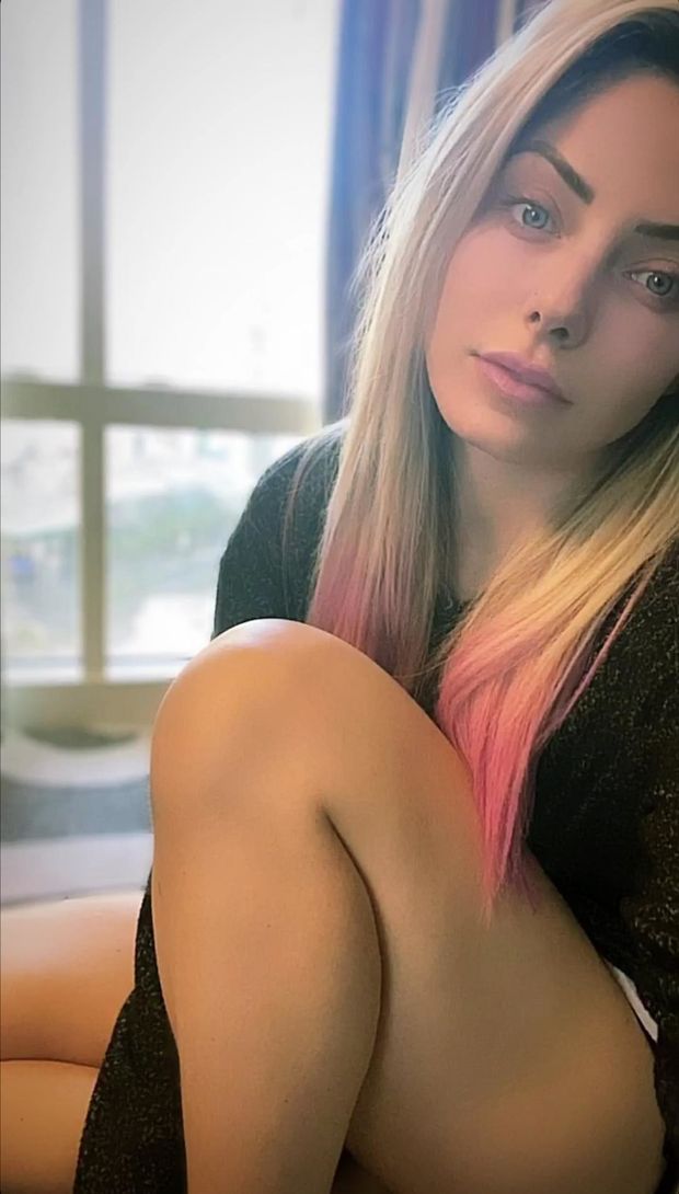 SEXY BABE