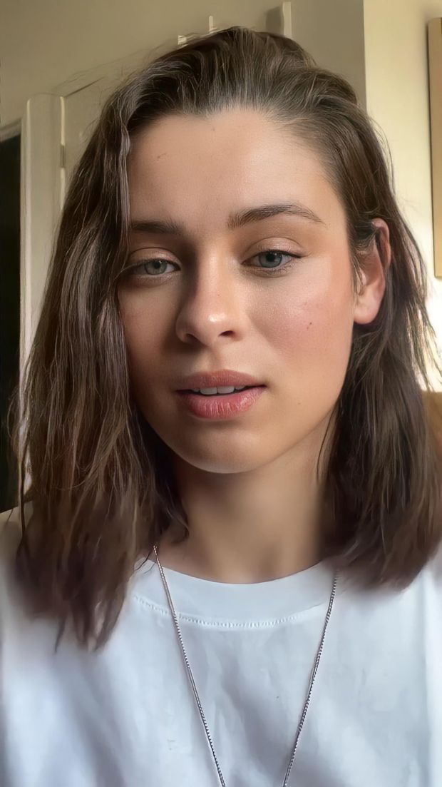 Daniela Melchior  Sexy Face