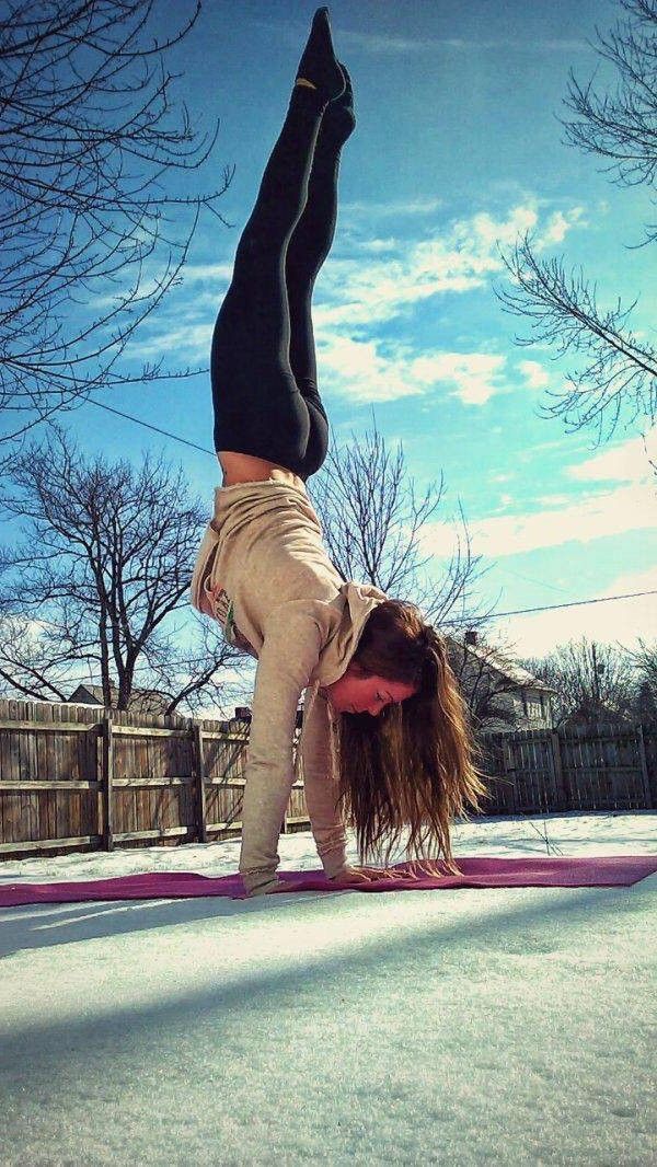 teen yoga pants ass