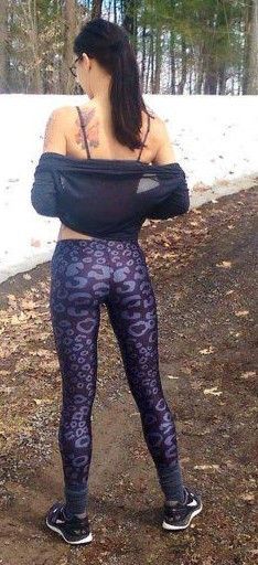 teen yoga pants ass