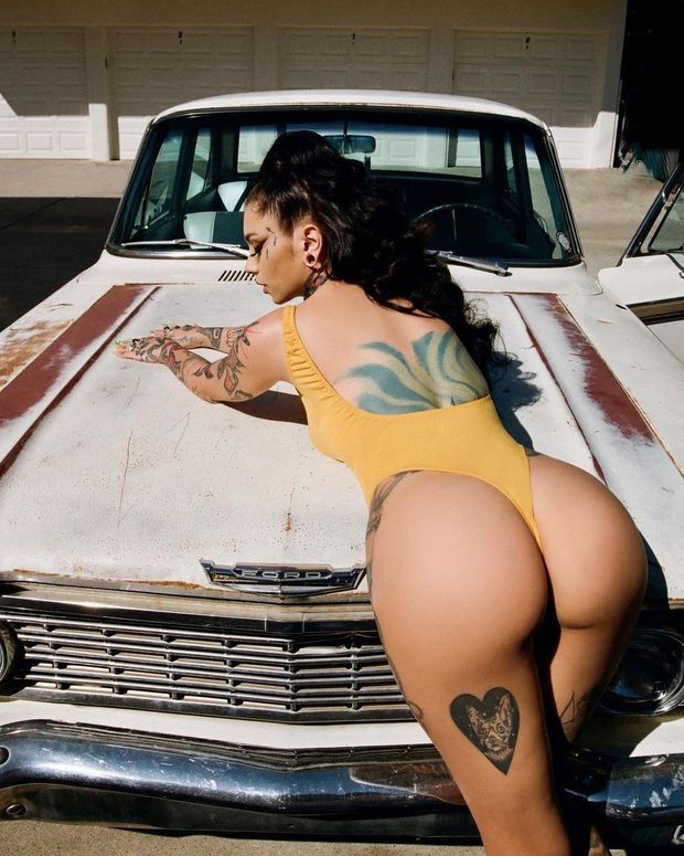 Dat ass!