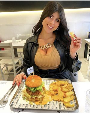 Big burger for big tits