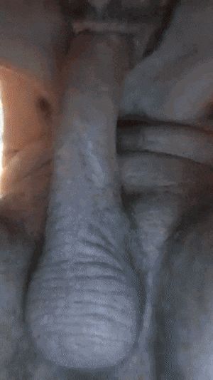 Cumming in his own mouth