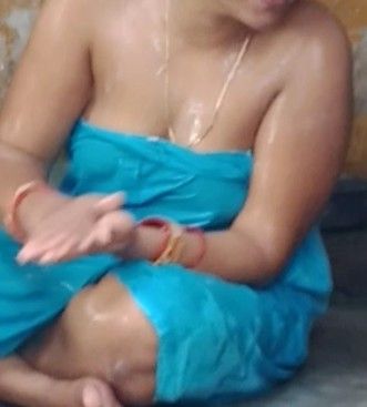 Big boob bath time indian actress