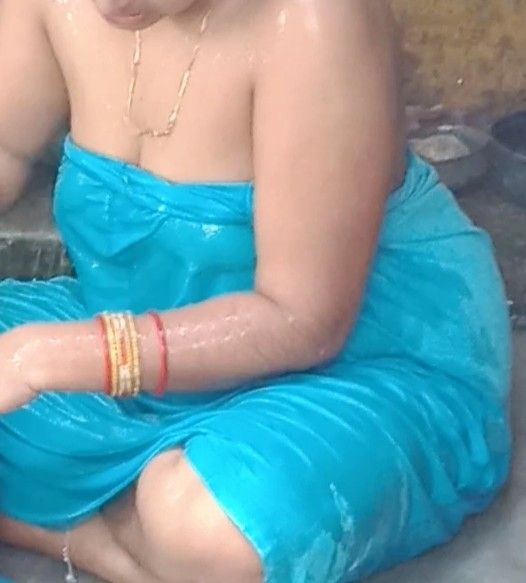 Bhabi ki bath big boob cute nipples