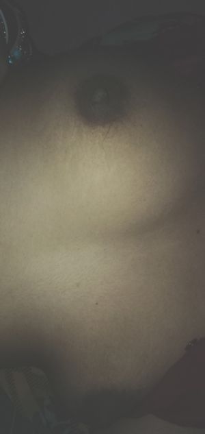 Beautiful woman big boob cute nipples mast bhabhi ki dudha dala