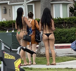 Fine asses out and about